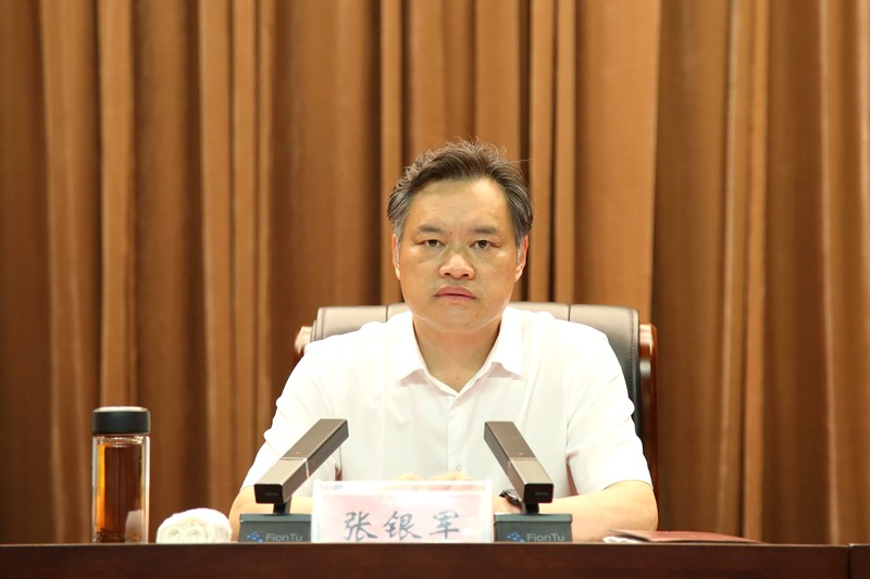 颍上县领导干部法治讲座暨习近平法治思想示范宣讲活动在县会议中心举行
